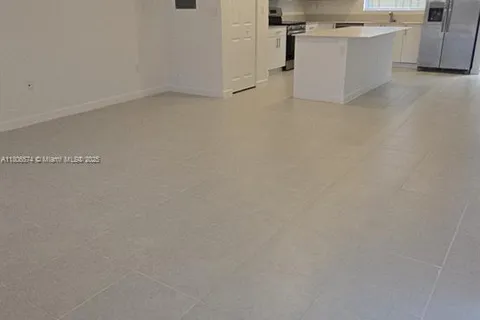1165 SE 1 st, Florida City FL 33034