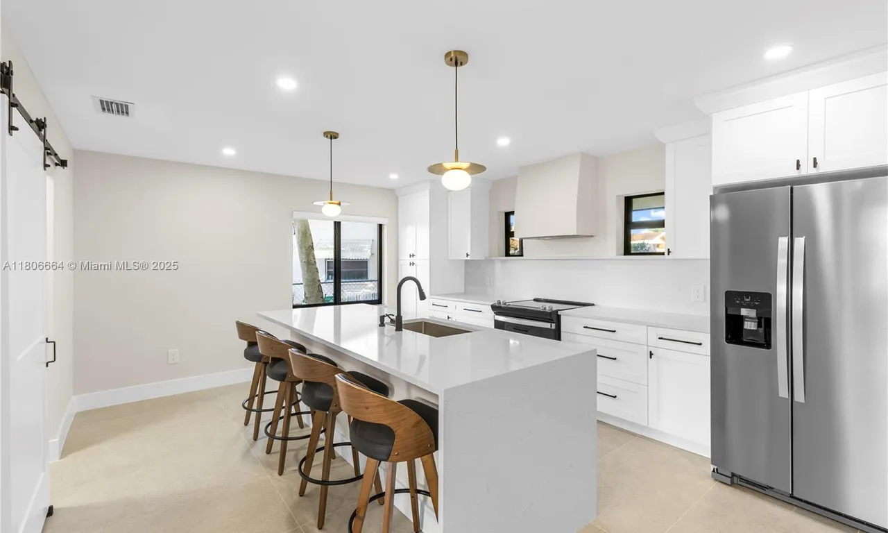 22274 SW 61st Ave, Boca Raton FL 33428
