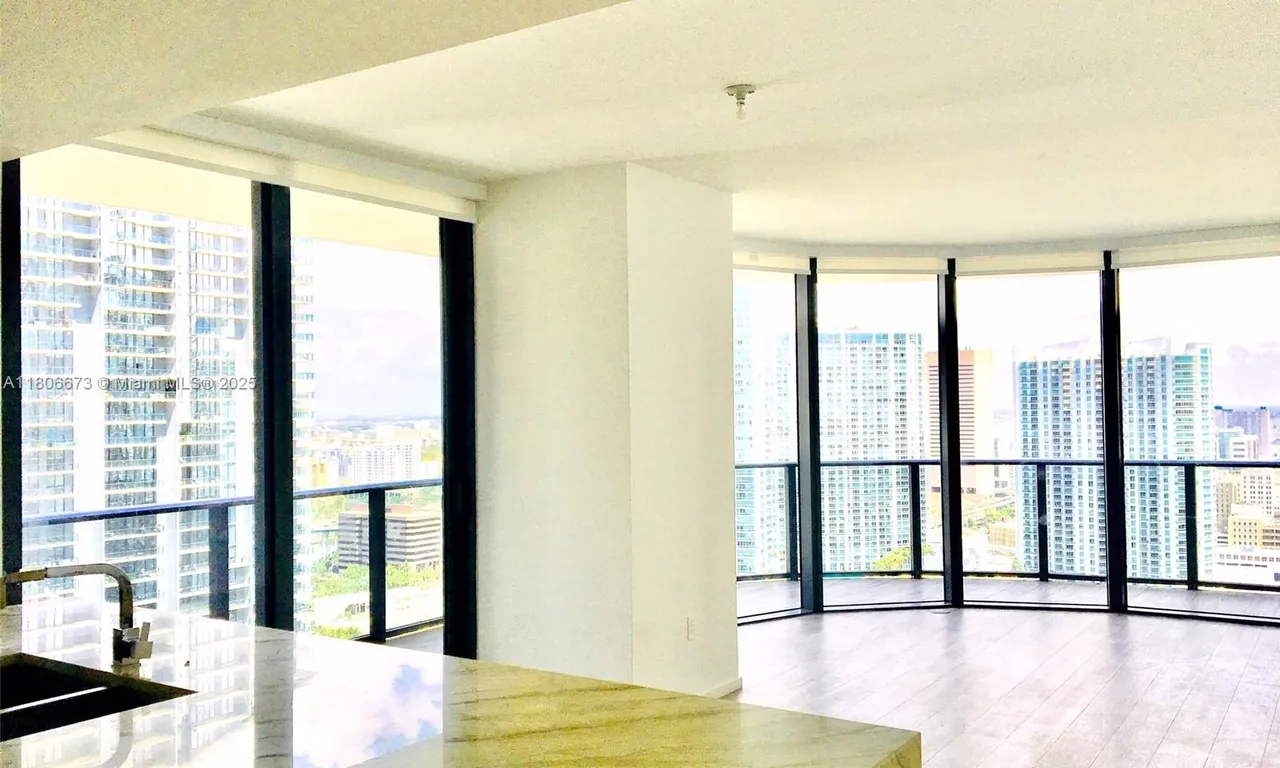 801 NW Miami Ave # 3209, Miami FL 33130
