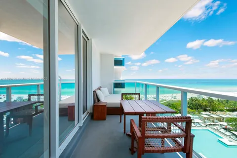 102 24th St # 1012, Miami Beach FL 33139