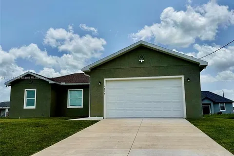 1818 Inwood RD, La Belle FL 33935