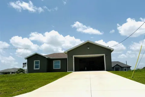 1818 Inwood RD, La Belle FL 33935