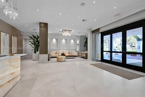 3640 Yacht Club Dr # 502, Aventura FL 33180