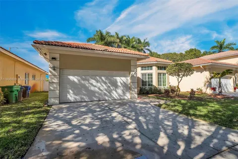 3030 SW 142nd Ave, Miramar FL 33027