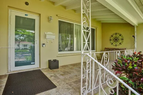 34 NW 99th St, Miami Shores FL 33150