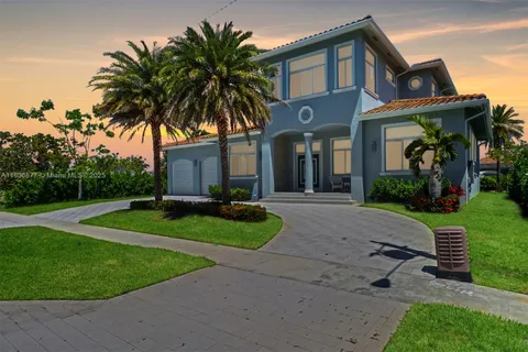 1070 1070 DANA CT, Marco Island FL 34145