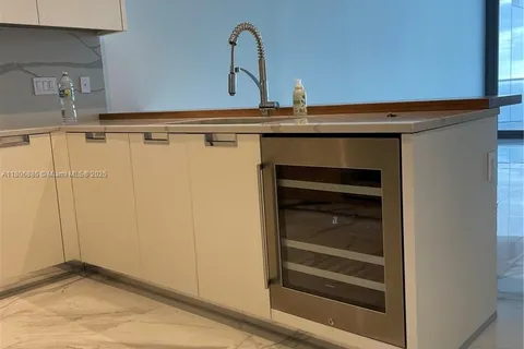 15701 Collins Ave # 1603, Sunny Isles Beach FL 33160