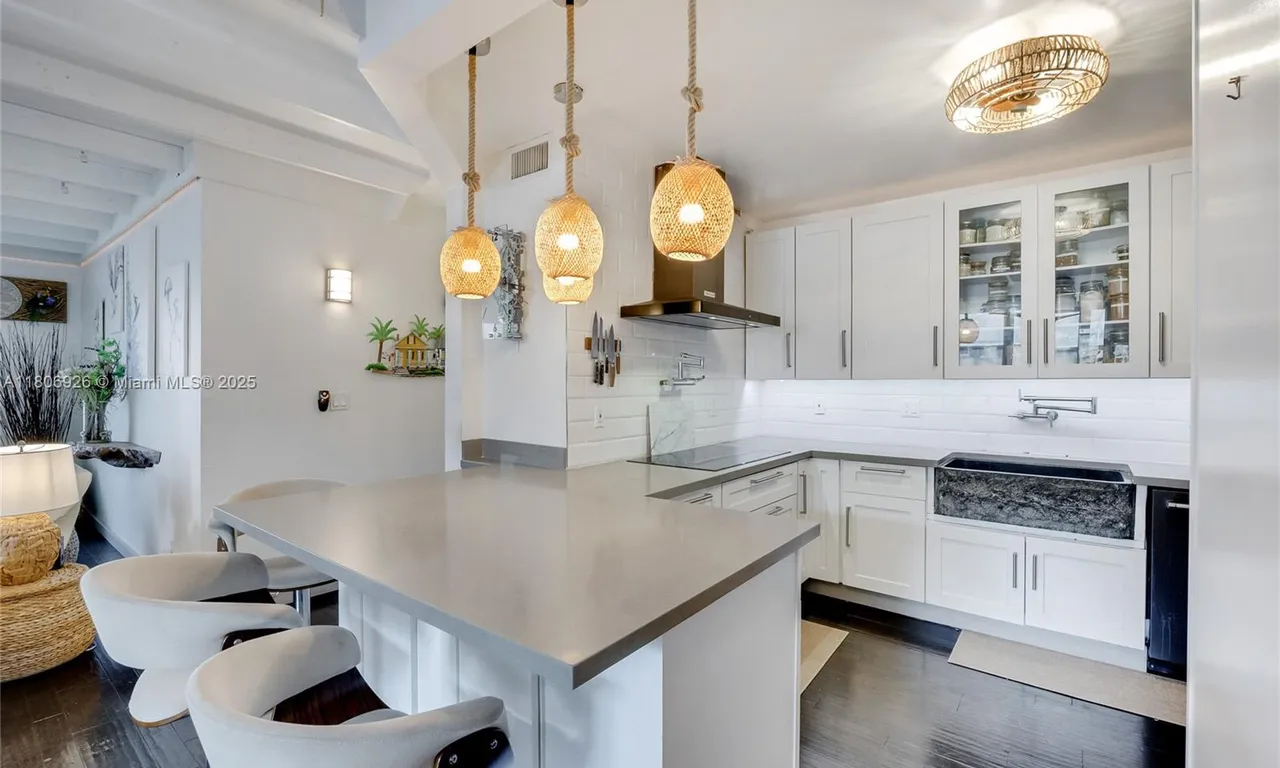 1601 S Ocean Dr # 106, Hollywood FL 33019