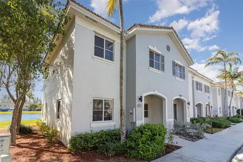 2956 SE 15th Ter, Homestead FL 33035