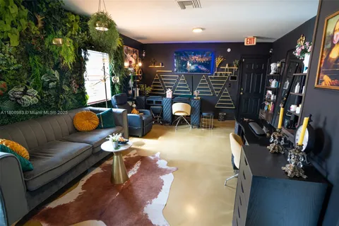 3436 N Miami Ave, Miami FL 33127