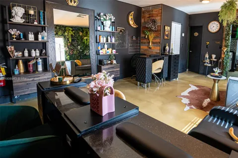 3436 N Miami Ave, Miami FL 33127