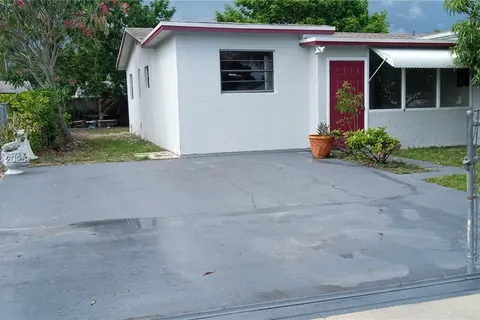3161 NW 5th St, Lauderhill FL 33311