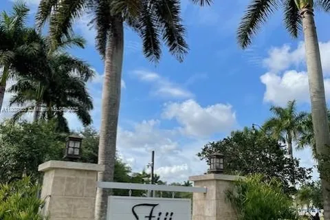 2929 SE 2nd St # 9, Homestead FL 33033