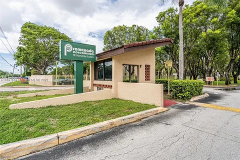 14301 N Kendall Dr # 208B, Miami FL 33186