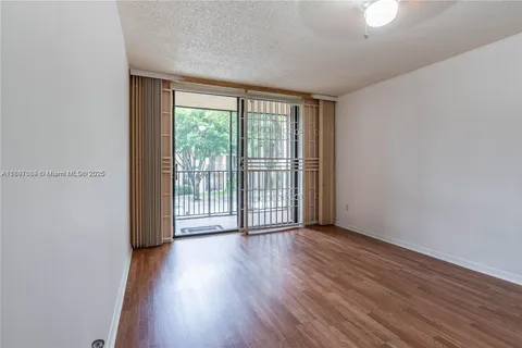 14301 N Kendall Dr # 208B, Miami FL 33186