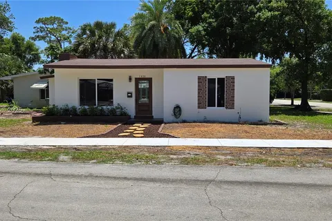 1020 SW 19th Ave, Fort Lauderdale FL 33312