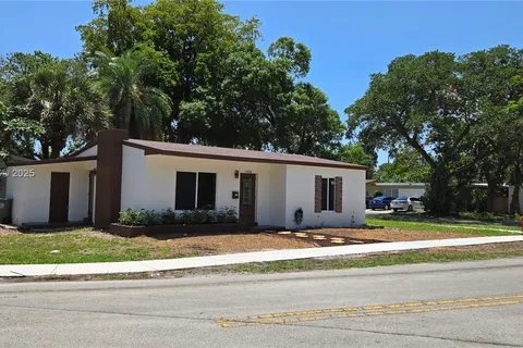 1020 SW 19th Ave, Fort Lauderdale FL 33312