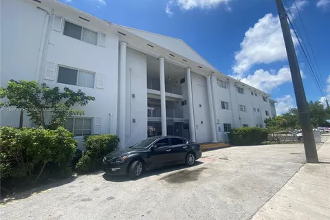 13700 NE 6th Ave # 309, North Miami FL 33161