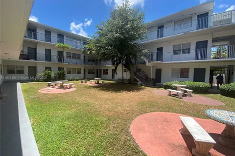 13700 NE 6th Ave # 309, North Miami FL 33161