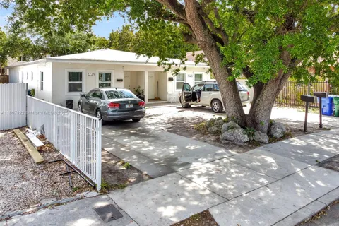 5445 NW 5th Ct, Miami FL 33127
