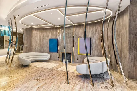 1000 Brickell Plz # 2705, Miami FL 33131
