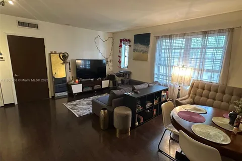 435 21st St # 315, Miami Beach FL 33139