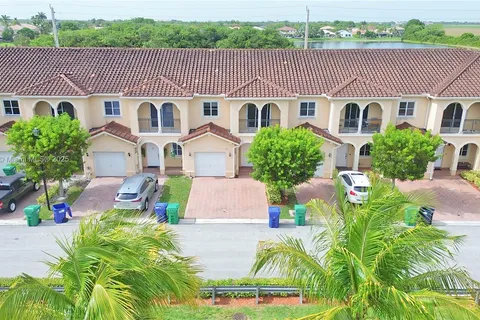 16562 SW 71st Ter # 16562, Miami FL 33193