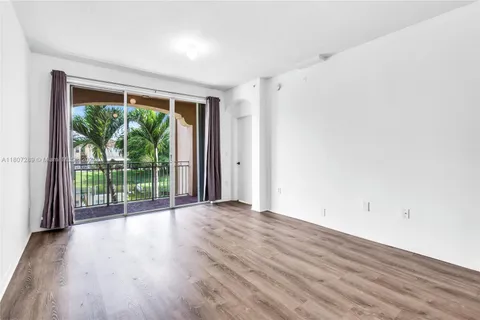 6700 NW 114th Ave # 925, Doral FL 33178