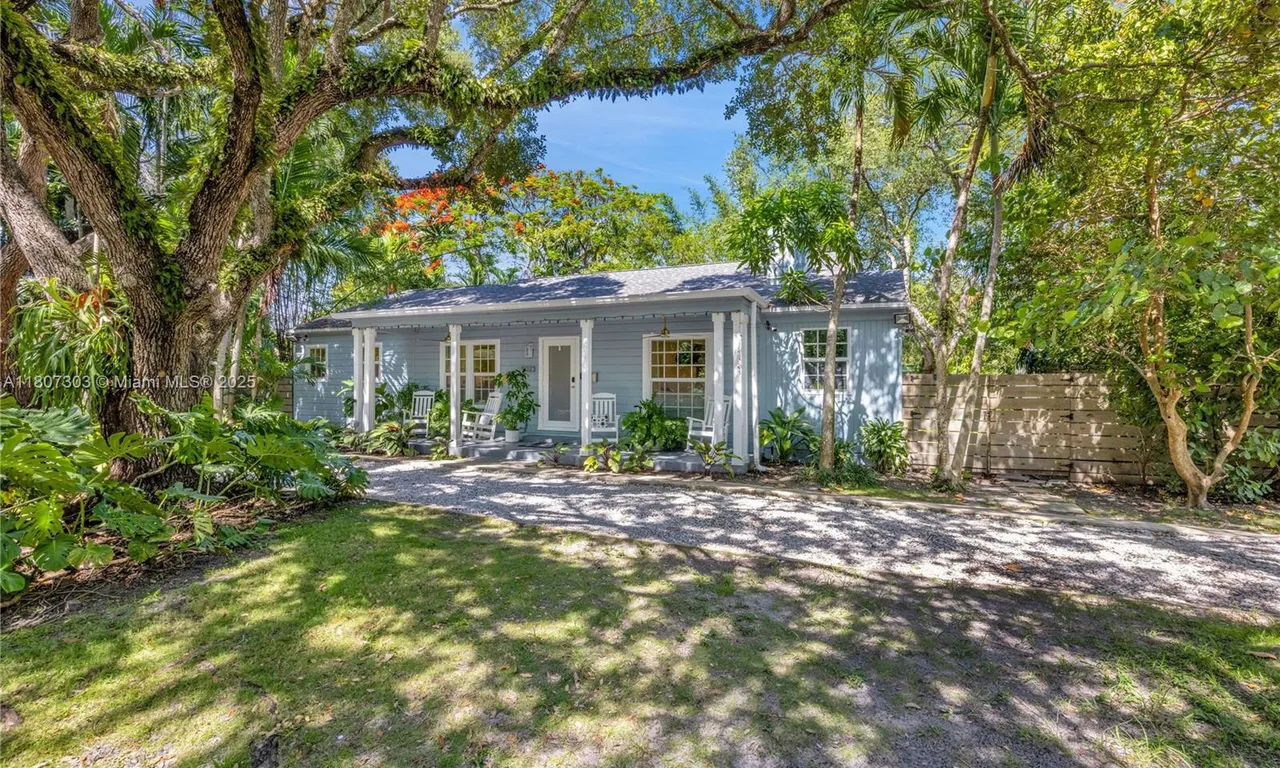 5023 SW 59th Ave, Miami FL 33155