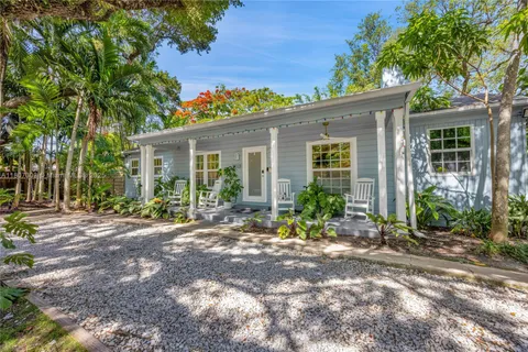 5023 SW 59th Ave, Miami FL 33155