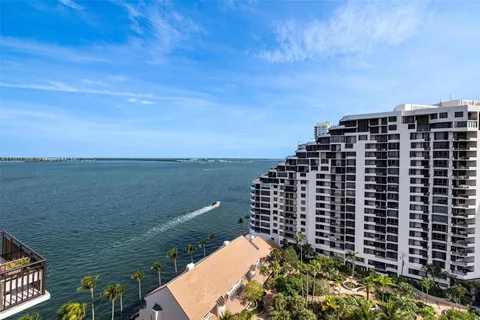 540 Brickell Key Dr # 1817, Miami FL 33131