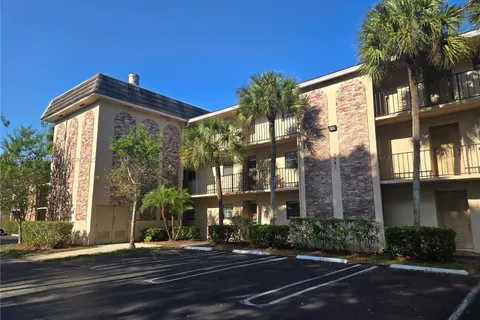 3361 NW 85th Ave # 305, Coral Springs FL 33065