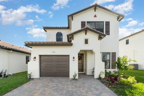 5610 N Agostino Way, Ave Maria FL 34142