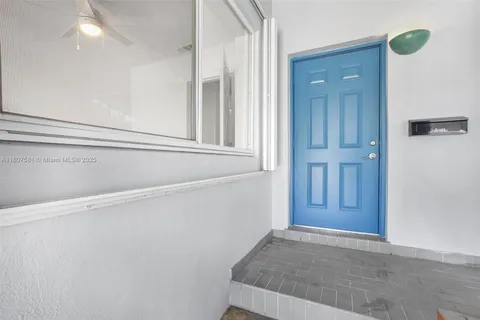 9710 Haitian Dr, Cutler Bay FL 33189
