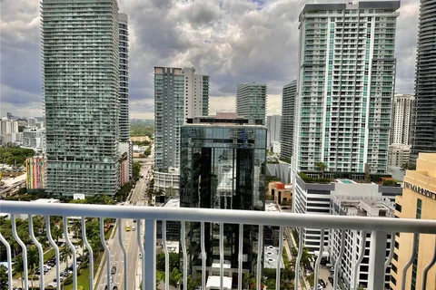 1200 Brickell Bay Dr # 2824, Miami FL 33131