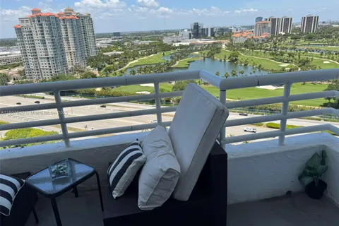 3300 NE 192nd St, Aventura FL 33180