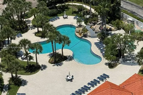 3300 NE 192nd St, Aventura FL 33180