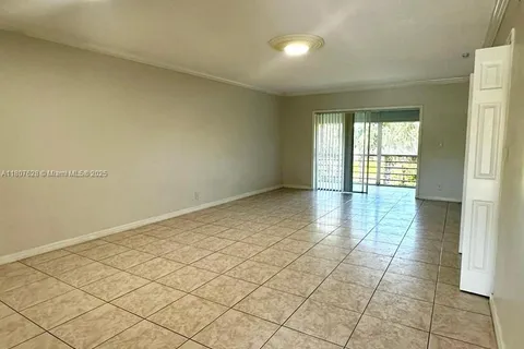 4291 NW 9th Ave # 202, Deerfield Beach FL 33064