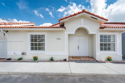 9021 NW 121st Ter # 85, Hialeah Gardens FL 33018