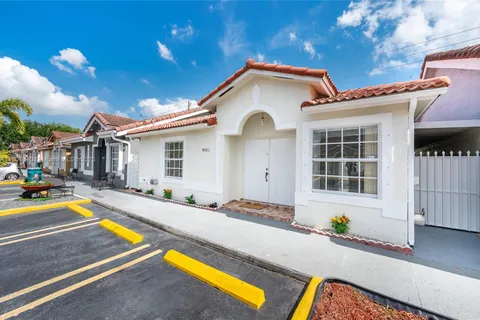 9021 NW 121st Ter # 85, Hialeah Gardens FL 33018