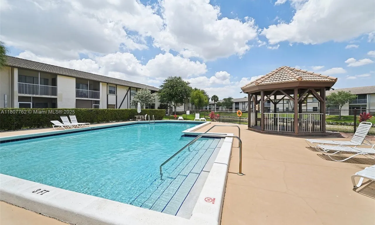 2391 NW 89th Dr # 409, Coral Springs FL 33065