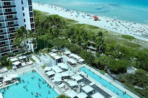 2301 Collins Ave # 1514, Miami Beach FL 33139