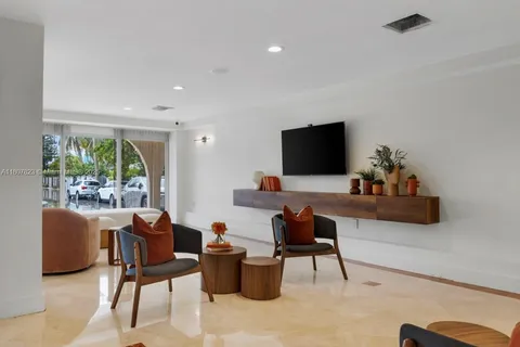 1455 N Treasure Dr # 4M, North Bay Village FL 33141