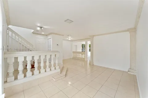 10819 NW 51st Ln, Doral FL 33178