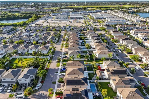 501 NE 6th Ct, Florida City FL 33034