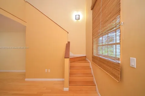 335 Navarre Ave # 5, Coral Gables FL 33134