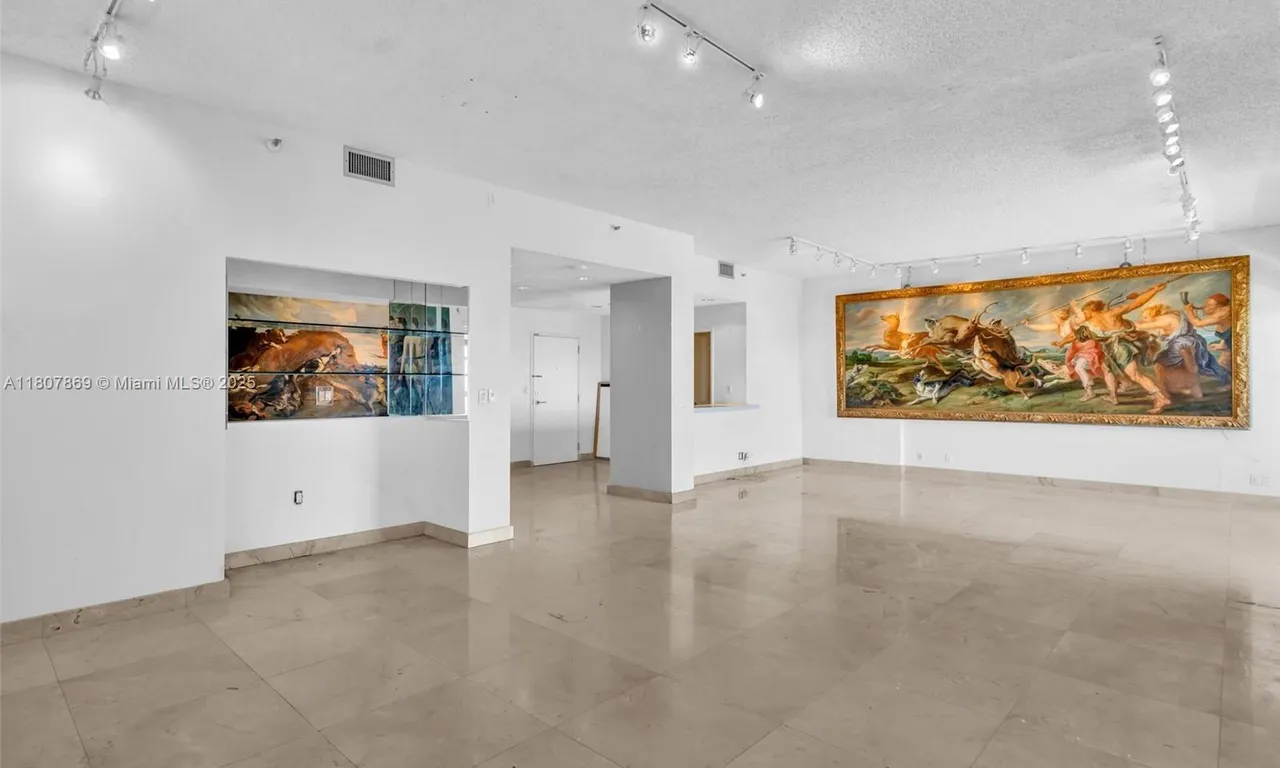 20355 NE 34th Ct # 2726, Aventura FL 33180