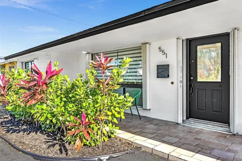 551 Crescent dr, Hollywood FL 33021