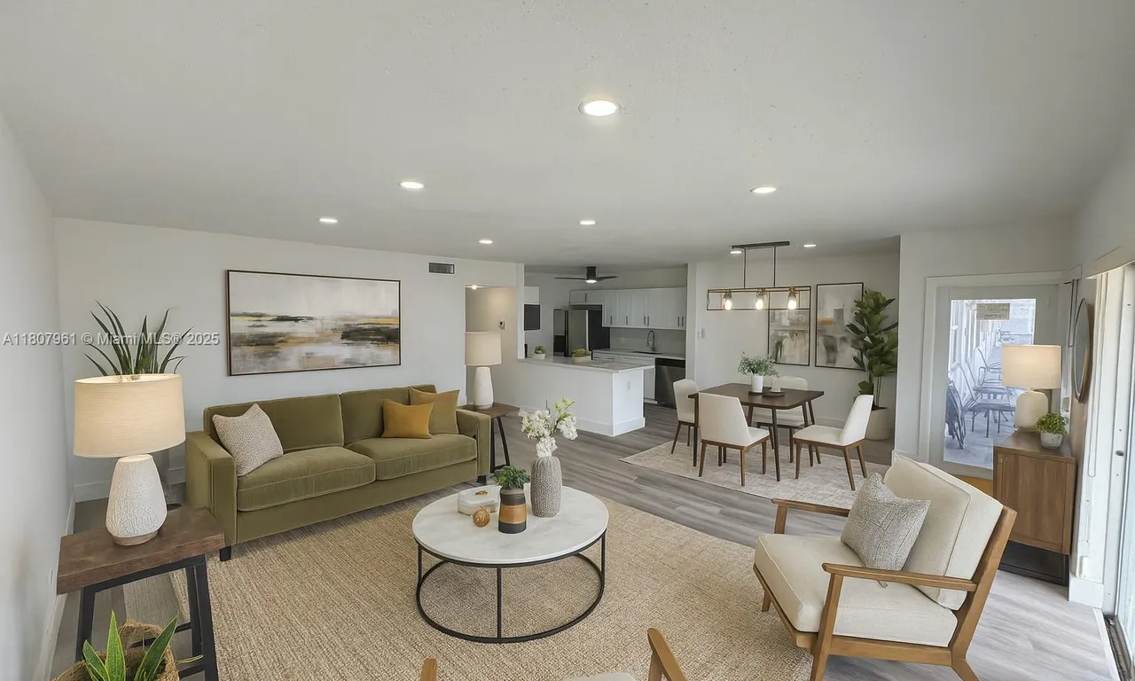 630 Layne Blvd # 211, Hallandale Beach FL 33009
