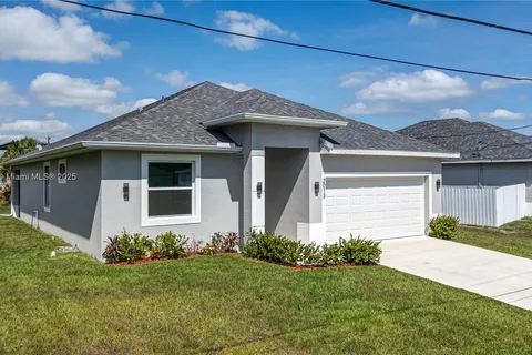 2013 INGLEWOOD CIR, La Belle FL 33935